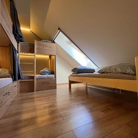 Sherpa'S Hostel High Tatras Strbske Pleso Luaran gambar