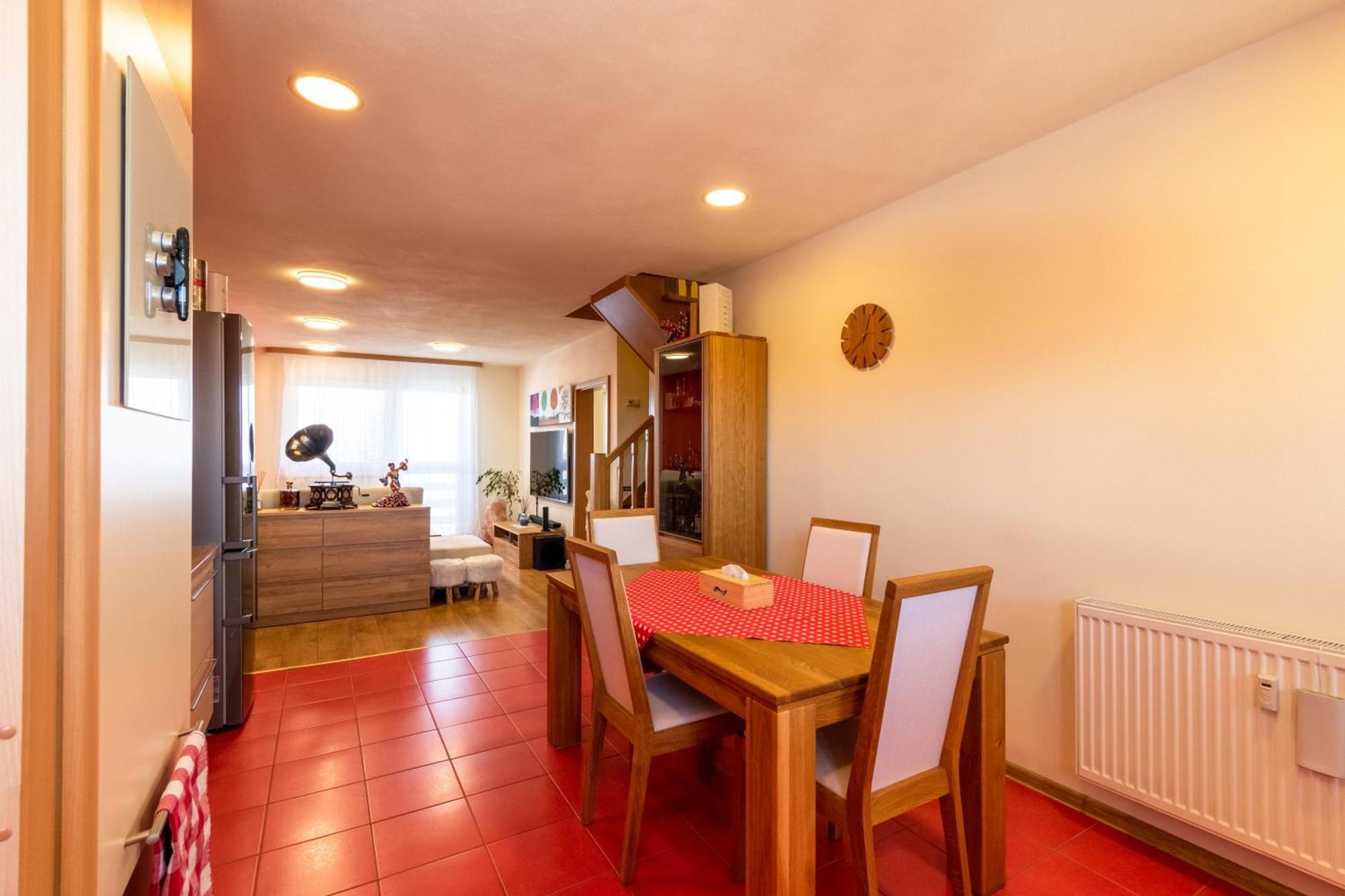 Sherpa'S Hostel High Tatras Strbske Pleso Luaran gambar