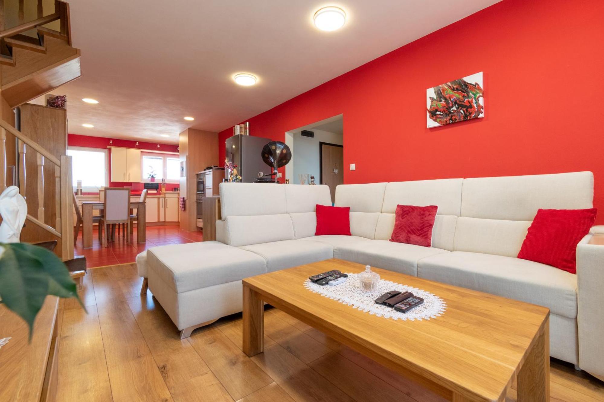 Sherpa'S Hostel High Tatras Strbske Pleso Luaran gambar